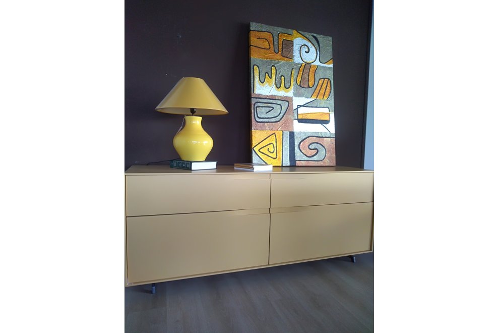 madia mod." VELA "